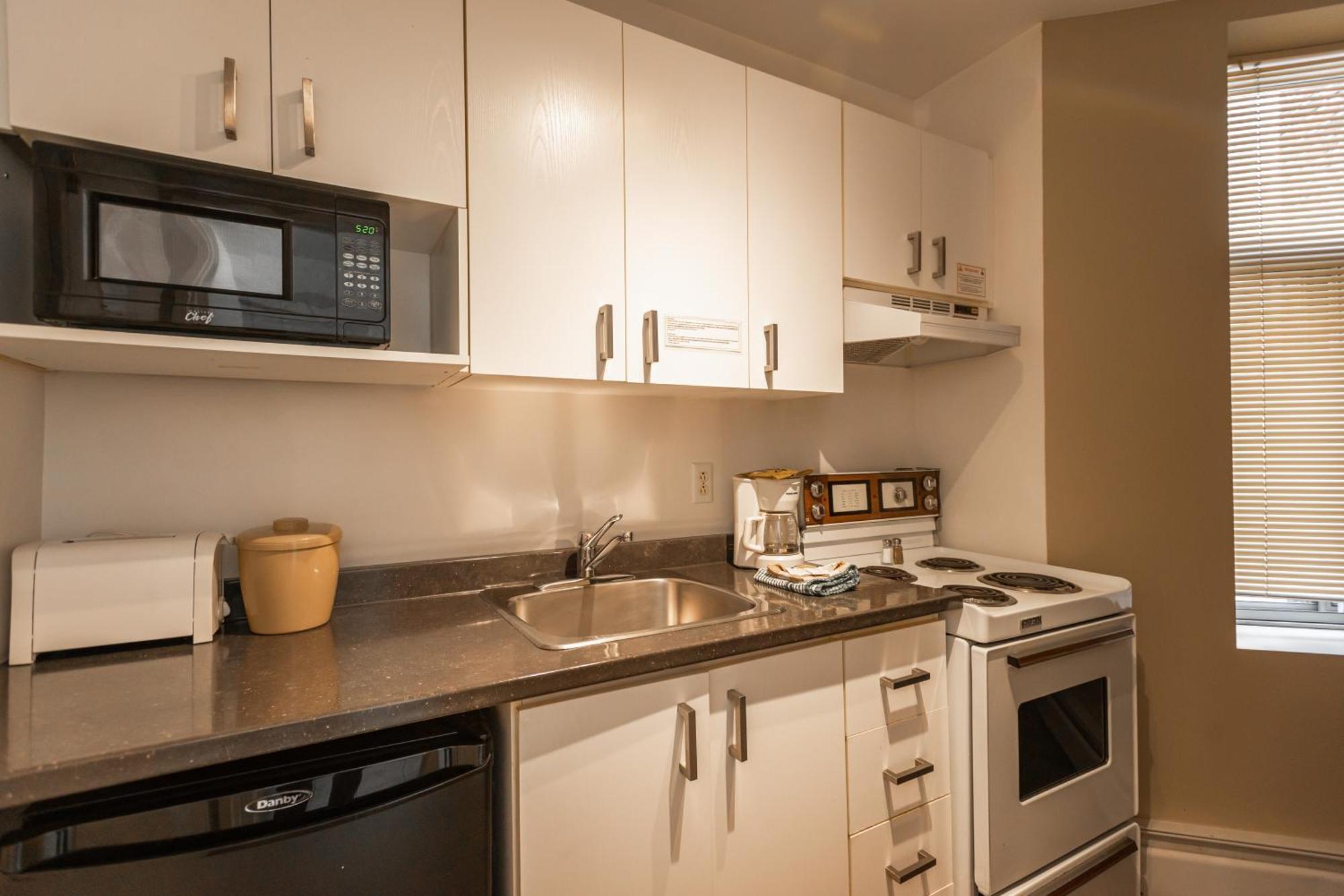Hotel Le Roberval Montreal Ngoại thất bức ảnh