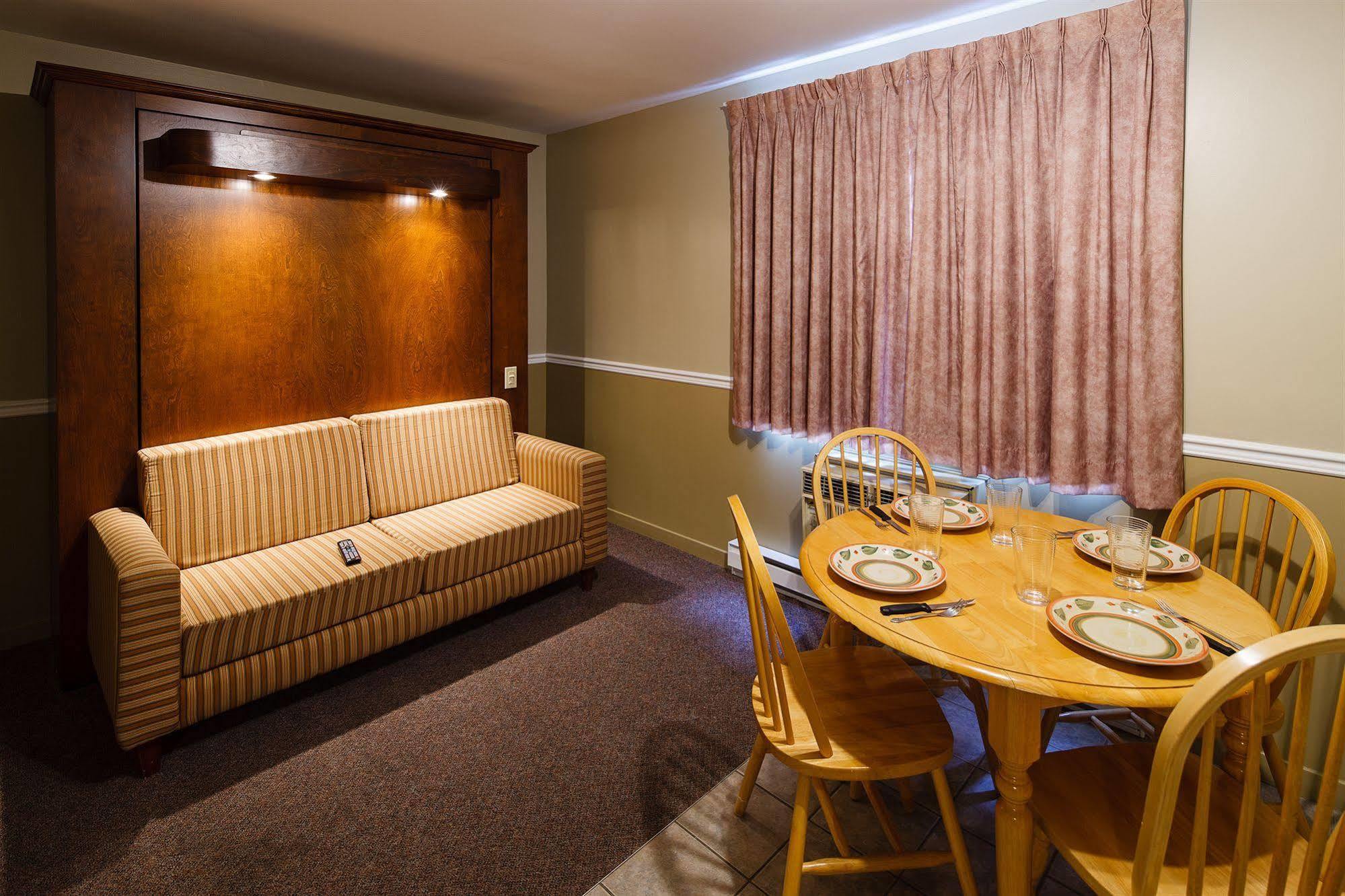 Hotel Le Roberval Montreal Ngoại thất bức ảnh